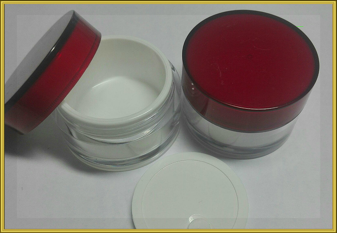 Баночка с крышкой бордо