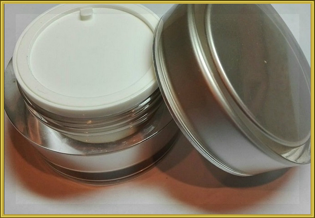 Баночка с корпусом серебро